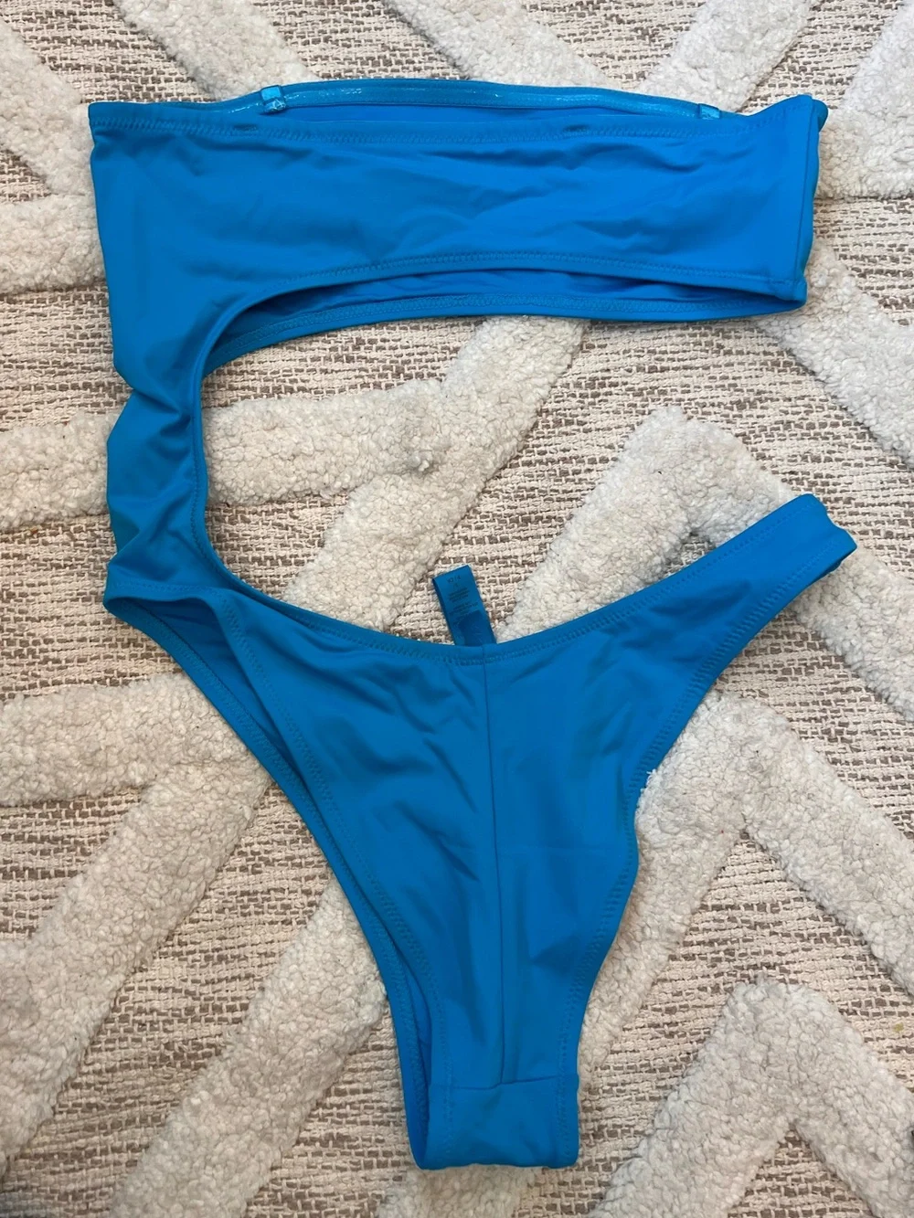 SKIMS Strapless Monokini One piece Cutout Swim Small no straps Turquoise Blue
